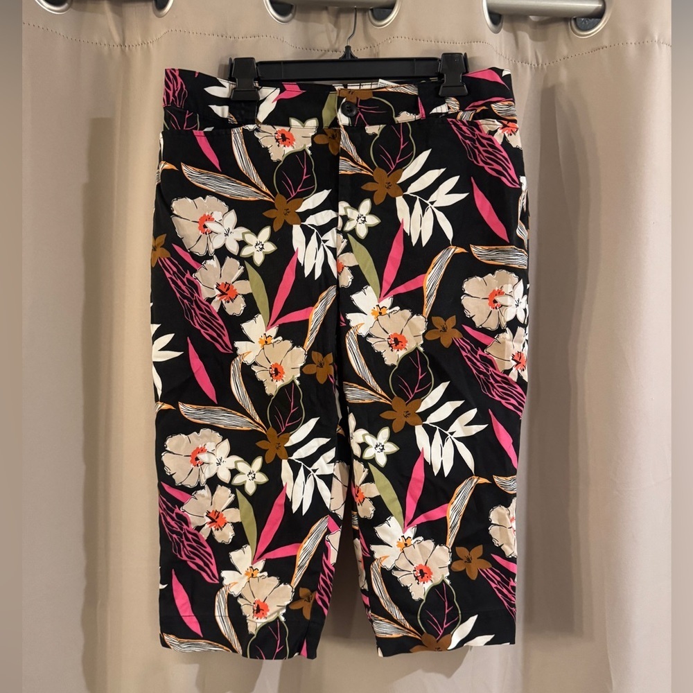 White Petite Stag Black Floral Capris with Pink & Brown Accents